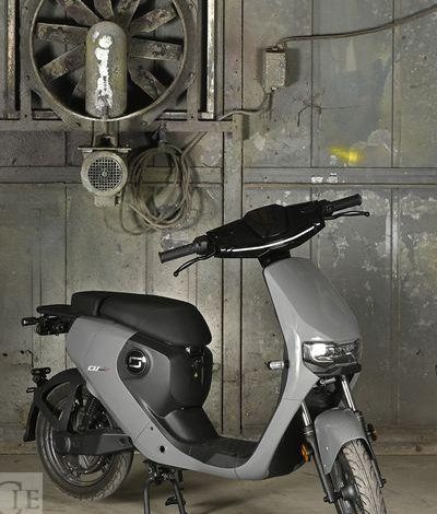 SOCOMEC SCOOTER 50CM3 AN 2020  257S