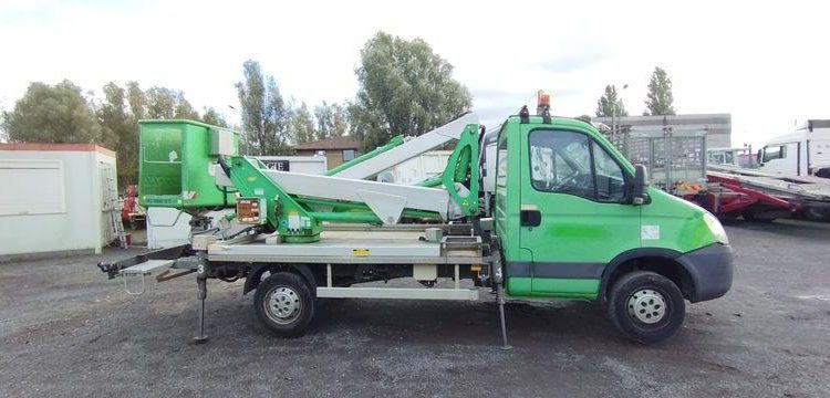 IVECO 35S11 AVEC NACELLE MULTITEL MX170 16M  BY-463-GS