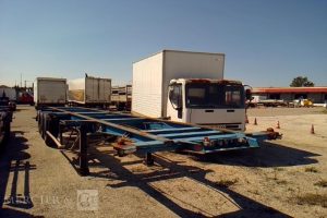 FRUEHAUF SEMI REMORQUE PORTE CONTAINER CHASSIS FIXE 3 ESSIEUX PTAC 38T – AN2007 BLEU CE-681-AC