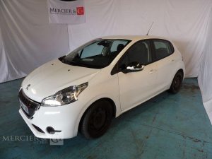 PEUGEOT 208 1,6 e-HDI PACK CLIM CONFORT 5P  CS-841-WZ