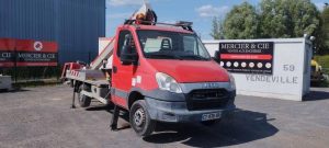 IVECO 35S11 AVEC NACELLE MULTITEL 160ALU  – 16,5 M DIESEL – 3800 HEURES – 60202 KMS ROUGE CT-978-SR