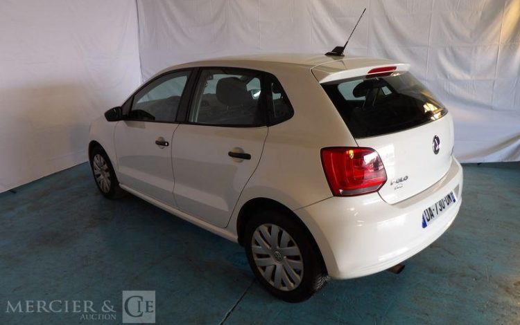 VOLKSWAGEN POLO 1.6 TDI 16V FAP BLUE MOTION 90 CV BLANC DA-730-DN