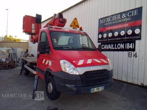 IVECO 35S11 AVEC NACELLE ISOLI VT48NE 16M  DE-795-TE