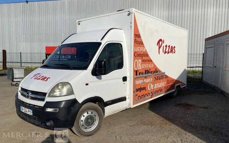 OPEL MOVANO Phase 2 L3H2 2.5 DTi 16V 115 FOOD TRUCK PIZZA – 159201KM – AN 2004 BLANC DH-324-PX