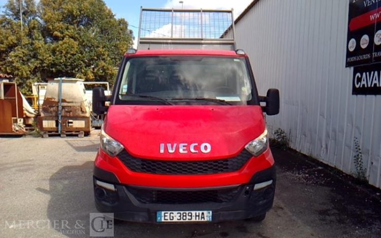 IVECO 35C13 BENNE SIMPLE CABINE COFFRE NON ROULANT  EG-389-HA