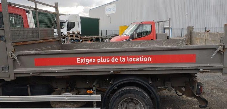 IVECO 72C15 BENNE 6/8,9T – DIESEL – 59740 KMS – ANNEE 2016  EH-172-RB