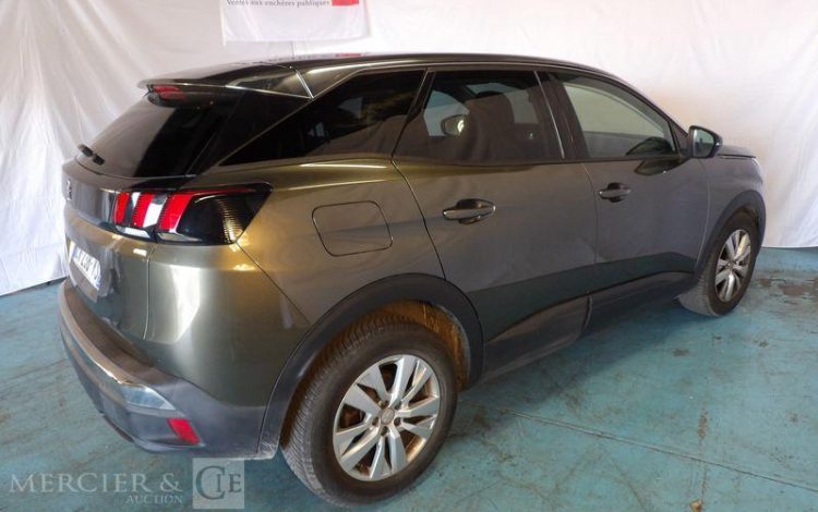 PEUGEOT 3008 1.6 BlueHDi EAT6 S&S 120 cv Boîte auto VERT EN-238-VS