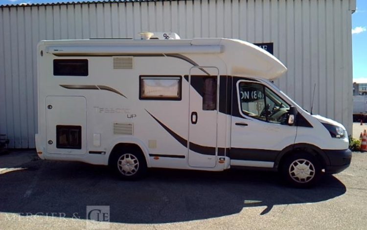 FORD CAMPING CAR BENIMAR TESSORO UP 440 BLANC GG-126-HW