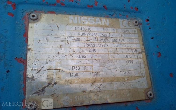 NISSAN CHARIOT MAT FRONTAL 48V 1.5T 10714H AN2005 BLEU 6589