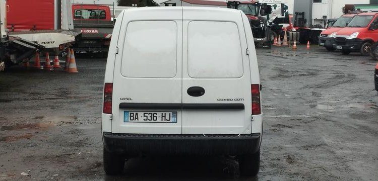 OPEL COMBO 3/4M3  BA-536-HJ