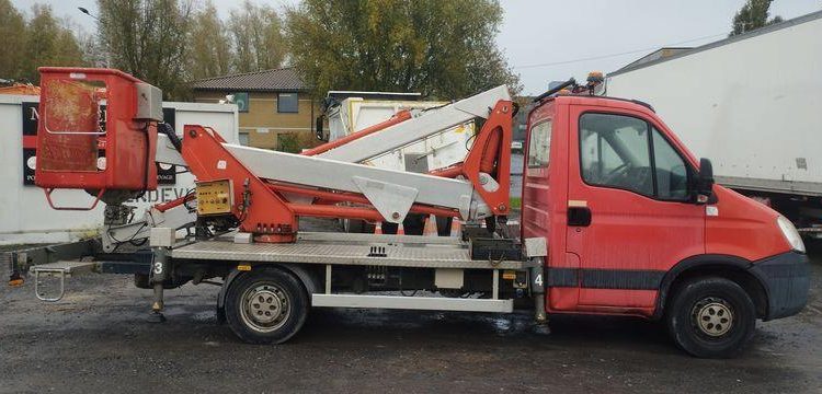 IVECO 35S11 AVEC NACELLE MULTITEL MX170 16M  BZ-226-KP