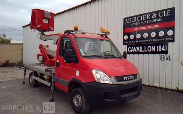 IVECO 35S11 AVEC NACELLE MULTITEL MX170 16M  BZ-630-BM