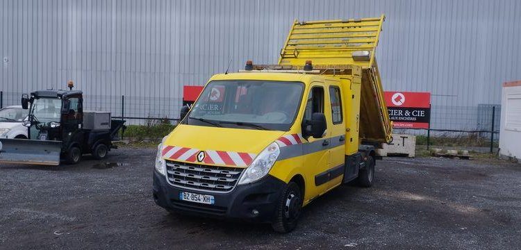 RENAULT MASTER BENNE 2,3 DCI – 125 CH AVEC COFFRE ACIER – DIESEL – 313314 KMS – AN 2012 JAUNE BZ-854-XH