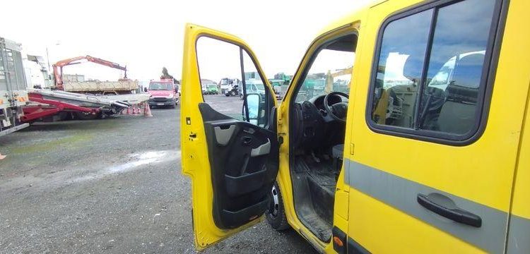 RENAULT MASTER BENNE 2,3 DCI – 125 CH AVEC COFFRE ACIER – DIESEL – 313314 KMS – AN 2012 JAUNE BZ-854-XH