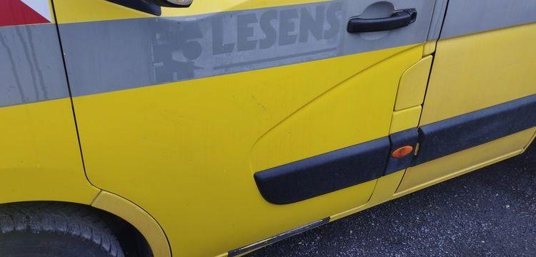 RENAULT MASTER BENNE 2,3 DCI – 125 CH AVEC COFFRE ACIER – DIESEL – 313314 KMS – AN 2012 JAUNE BZ-854-XH