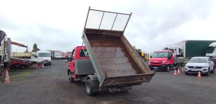 IVECO 35C13 BENNE SIMPLE CABINE COFFRE  CA-733-JY