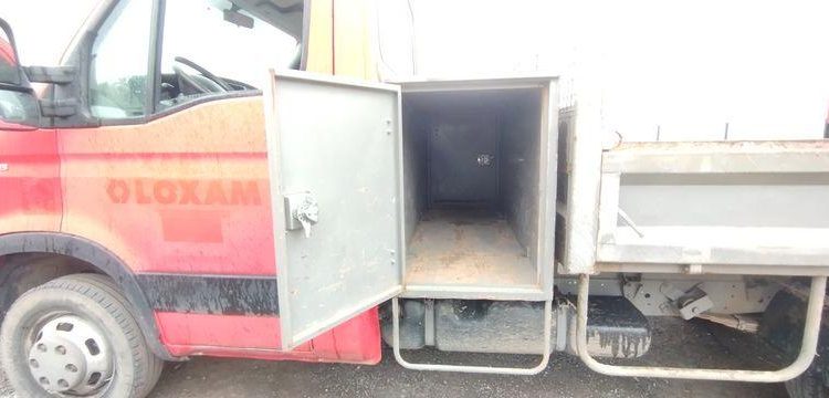 IVECO 35C13 BENNE SIMPLE CABINE COFFRE  CA-733-JY