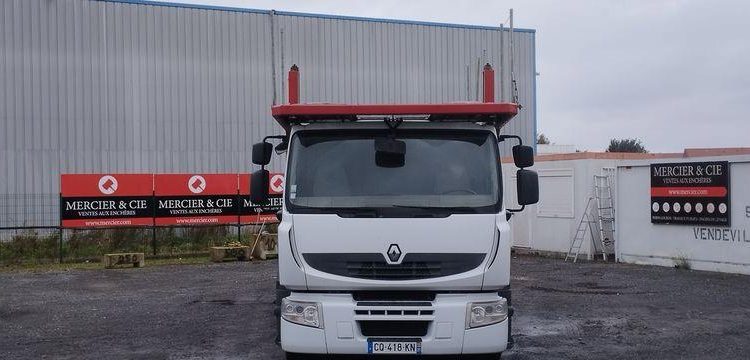 RENAULT PREMIUM PORTE VOITURE DIESEL – 316873 KMS – ANNEE 2007 BLANC CQ-418-KN