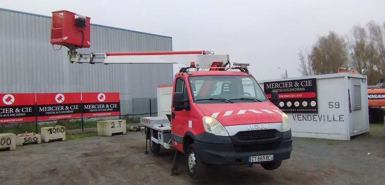 IVECO 35S11  AVEC NACELLE 16 M  CT-669-BC