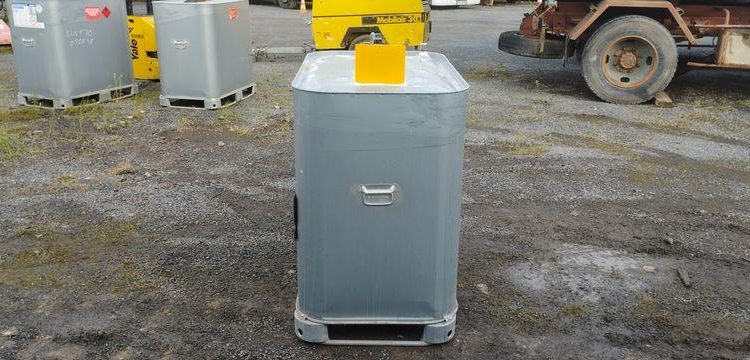 SCHUTZ CUVE PALETTISABLE 700L AN 2019  CUVP10840