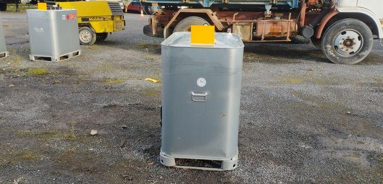 SCHUTZ CUVE PALETTISABLE 700L AN 2019  CUVP10841