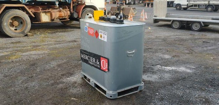 SCHUTZ CUVE PALETTISABLE 700L AN 2019  CUVP10845