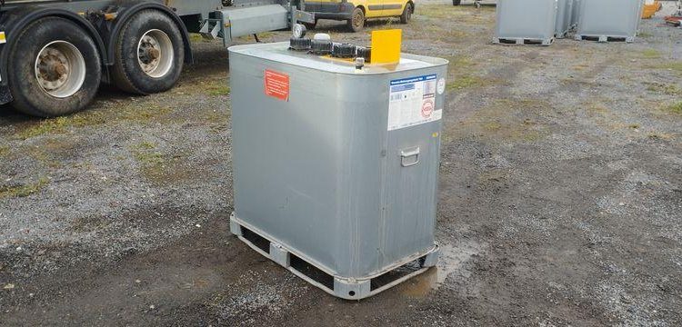 SCHUTZ CUVE PALETTISABLE 700L AN 2019  CUVP10845