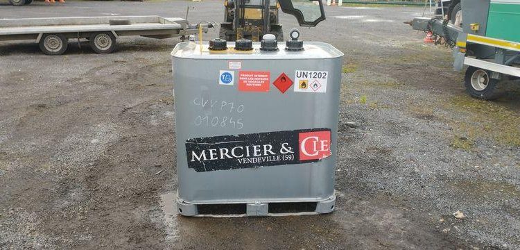 SCHUTZ CUVE PALETTISABLE 700L AN 2019  CUVP10845