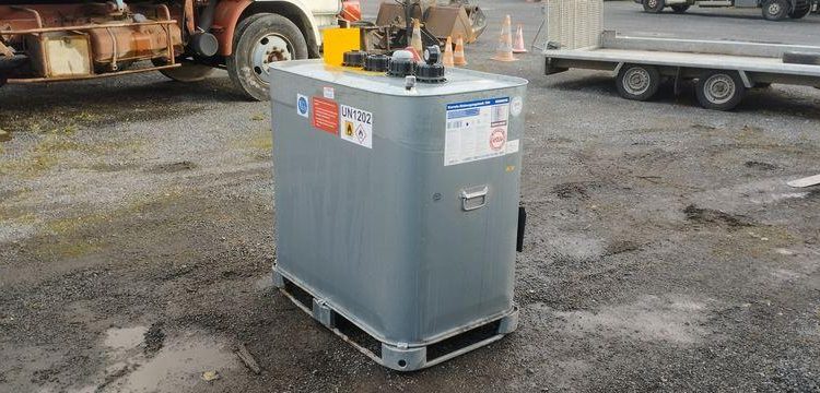 SCHUTZ CUVE PALETTISABLE 700L AN 2019  CUVP10848