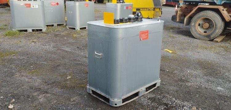 SCHUTZ CUVE PALETTISABLE 700L AN2019  CUVP10854