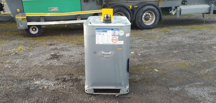 SCHUTZ CUVE PALETTISABLE 700L AN2019  CUVP10854