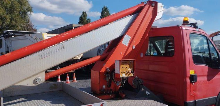 IVECO 35S11 AVEC NACELLE MULTITEL MT202DS 20M  CW-436-FK