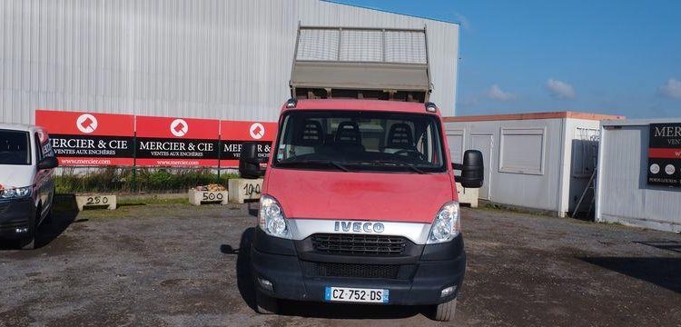 IVECO 35C13 BENNE SIMPLE CABINE  CZ-752-DS