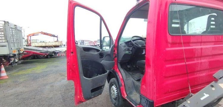 IVECO DAILY AVEC NACELLE MULTITEL 160ALU/DS 16M  DB-599-LQ