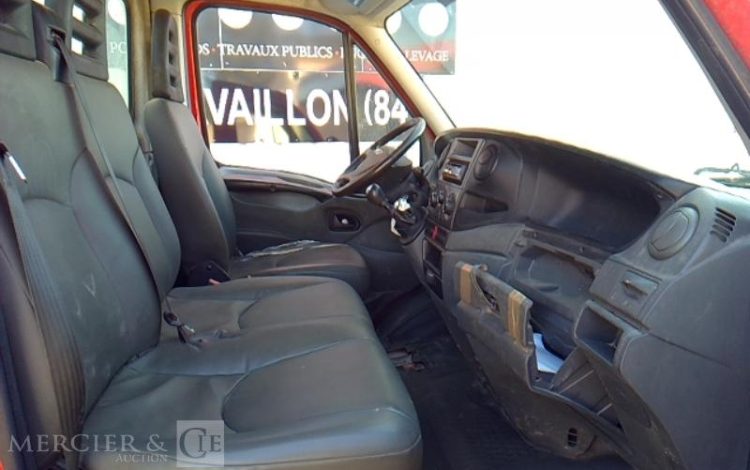 IVECO 35C BENNE SIMPLE CABINE COFFRE  DE-528-AK