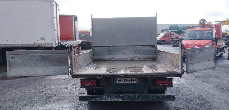 IVECO 35C BENNE SIMPLE CABINE COFFRE  DH-036-MP