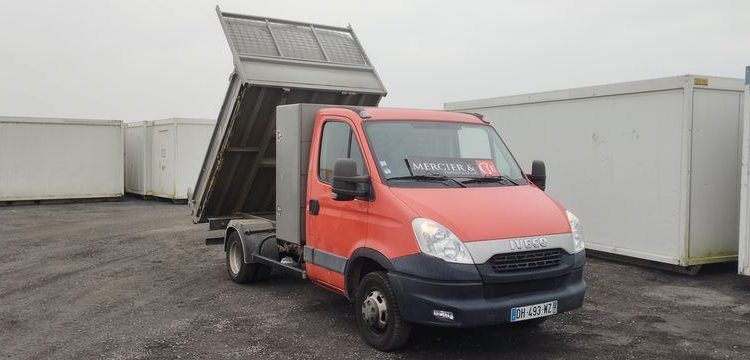 IVECO 35C13 BENNE SIMPLE CABINE NON ROULANT  DH-493-WZ