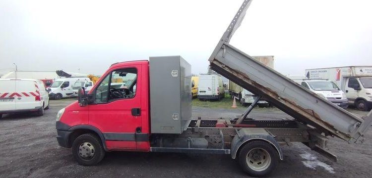 IVECO 35C13 BENNE SIMPLE CABINE NON ROULANT  DH-493-WZ