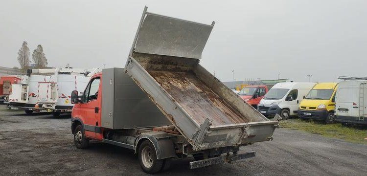 IVECO 35C13 BENNE SIMPLE CABINE NON ROULANT  DH-493-WZ