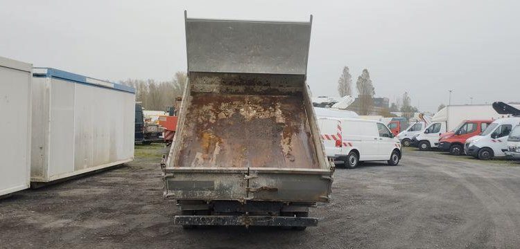 IVECO 35C13 BENNE SIMPLE CABINE NON ROULANT  DH-493-WZ