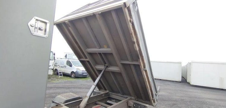 IVECO 35C13 BENNE SIMPLE CABINE NON ROULANT  DH-493-WZ