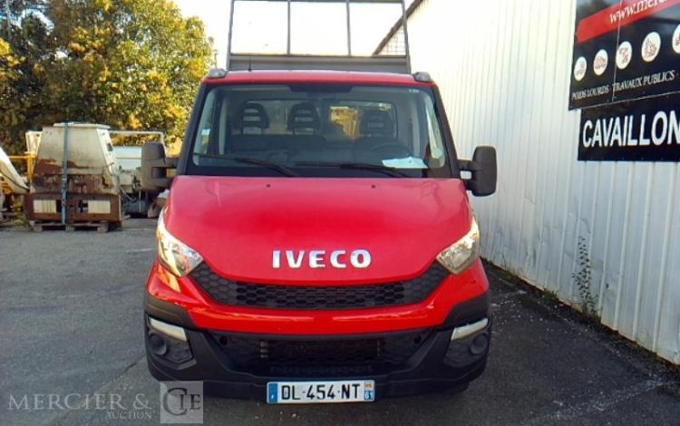 IVECO 35C BENNE SIMPLE CABINE COFFRE  DL-454-NT