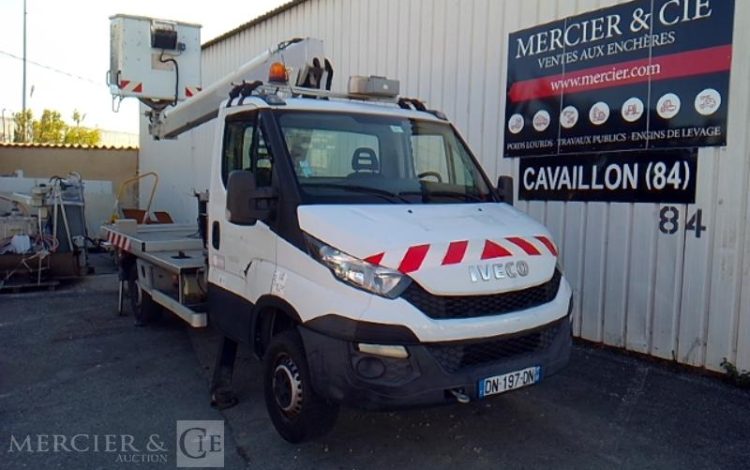 IVECO 35S11 AVEC NACELLE MULTITEL 160ALUDS 16M NON ROULANT  DN-197-DN