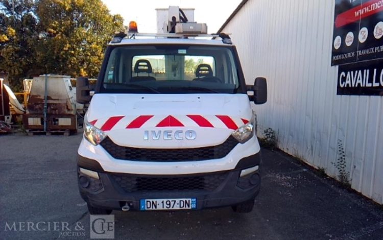 IVECO 35S11 AVEC NACELLE MULTITEL 160ALUDS 16M NON ROULANT  DN-197-DN