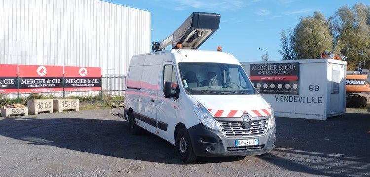 RENAULT MASTER AVEC NACELLE VERSALIFT ET38NF 14 A 16M  NON ROULANT  DN-484-JP