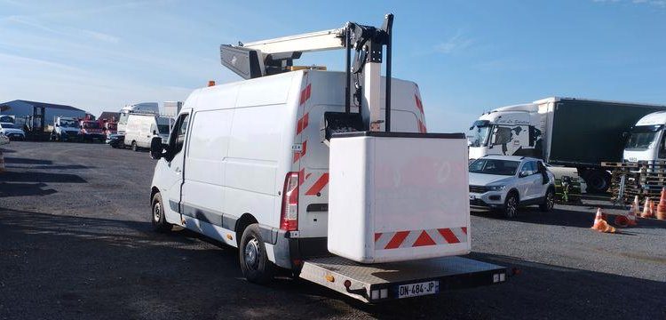 RENAULT MASTER AVEC NACELLE VERSALIFT ET38NF 14 A 16M  NON ROULANT  DN-484-JP