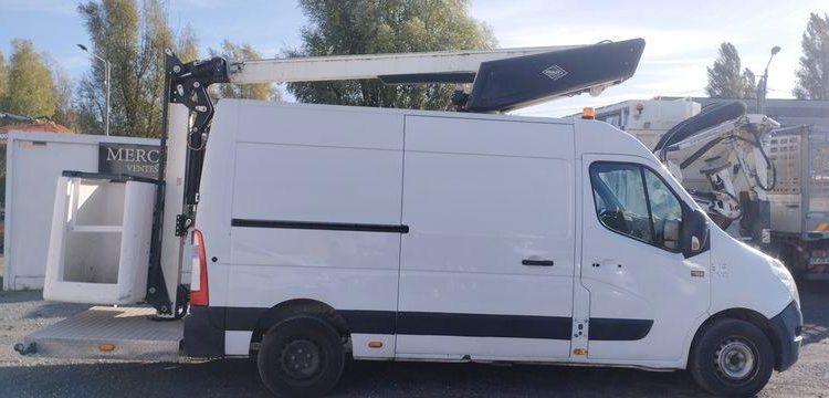 RENAULT MASTER AVEC NACELLE VERSALIFT ET38NF 14 A 16M  NON ROULANT  DN-484-JP