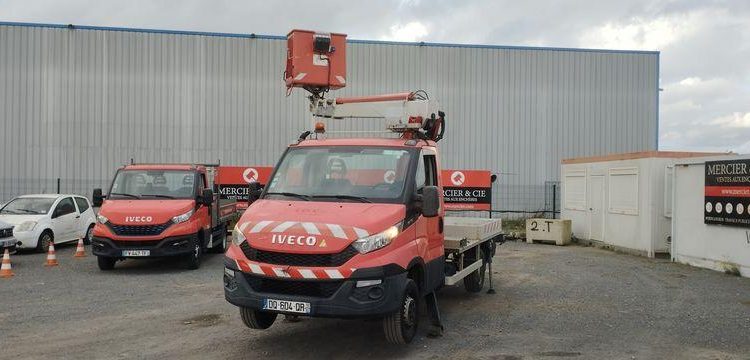 IVECO 35S11 AVEC NACELLE MULTITEL 160ALUDS  DQ-604-QR