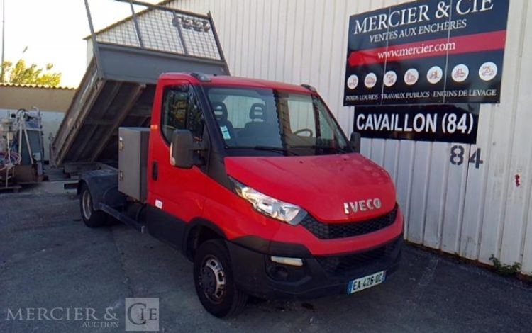 IVECO 35C13 BENNE SIMPLE CABINE COFFRE NON ROULANT  EA-426-QC