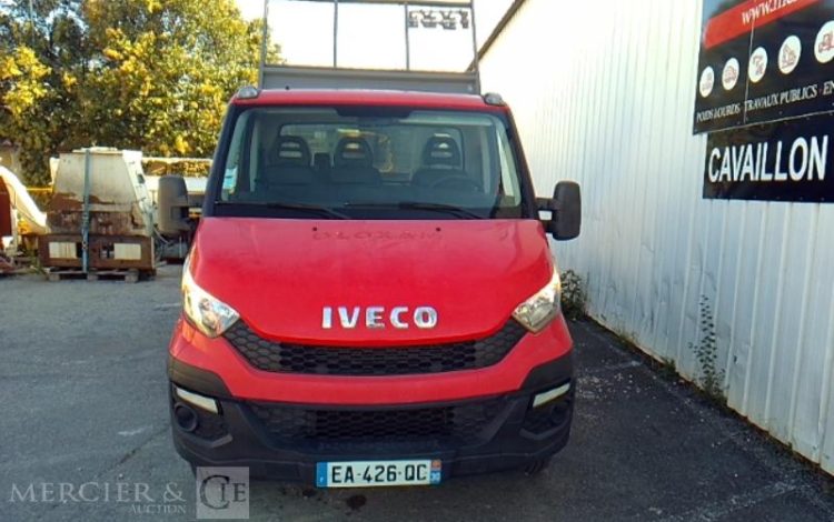 IVECO 35C13 BENNE SIMPLE CABINE COFFRE NON ROULANT  EA-426-QC